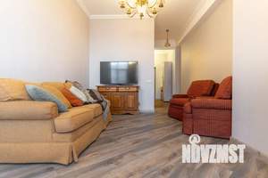 1-к квартира, посуточно, 58м2, 4/6 этаж