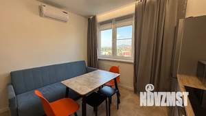 1-к квартира, посуточно, 42м2, 6/12 этаж