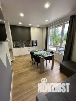 1-к квартира, посуточно, 40м2, 2/4 этаж