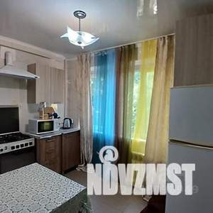 2-к квартира, посуточно, 50м2, 2/5 этаж