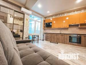 1-к квартира, посуточно, 40м2, 3/6 этаж