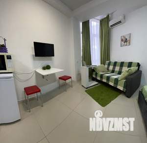 Студия квартира, посуточно, 24м2, 2/10 этаж