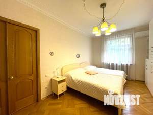3-к квартира, посуточно, 91м2, 2/4 этаж