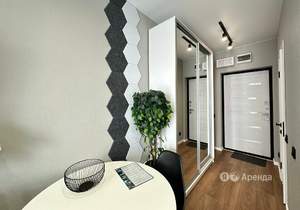 Студия квартира, на длительный срок, 17м2, 18/19 этаж