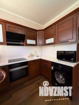 1-к квартира, посуточно, 56м2, 1/1 этаж