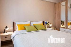 1-к квартира, посуточно, 49м2, 1/1 этаж