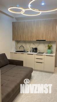 Студия квартира, посуточно, 36м2, 6/6 этаж