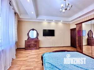 1-к квартира, посуточно, 60м2, 2/3 этаж