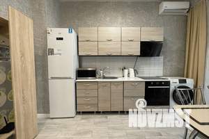 1-к квартира, посуточно, 35м2, 8/13 этаж