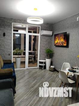 Студия квартира, посуточно, 31м2, 10/12 этаж