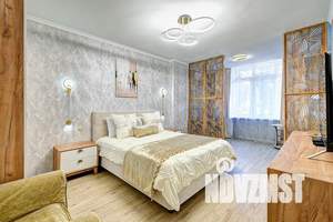 3-к квартира, посуточно, 100м2, 1/10 этаж