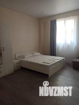 1-к квартира, посуточно, 28м2, 1/4 этаж