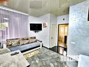 Студия квартира, посуточно, 40м2, 1/1 этаж