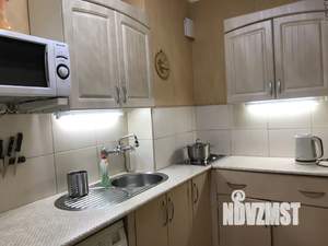 1-к квартира, посуточно, 28м2, 3/9 этаж