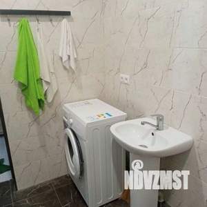 1-к квартира, посуточно, 46м2, 1/1 этаж