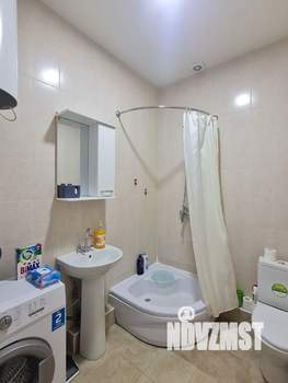 Студия квартира, посуточно, 25м2, 1/8 этаж