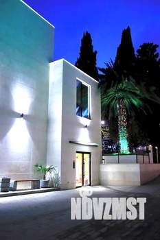 1-к квартира, посуточно, 32м2, 1/2 этаж