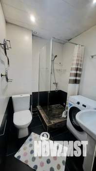 Студия квартира, посуточно, 36м2, 1/3 этаж