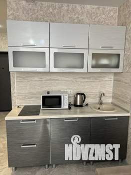 Студия квартира, посуточно, 25м2, 1/3 этаж