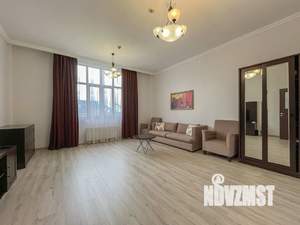 2-к квартира, посуточно, 75м2, 3/3 этаж