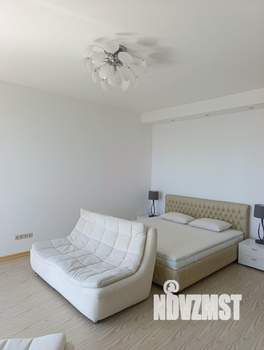 Студия квартира, посуточно, 48м2, 10/18 этаж