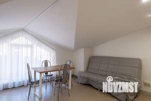 1-к квартира, посуточно, 38м2, 1/1 этаж