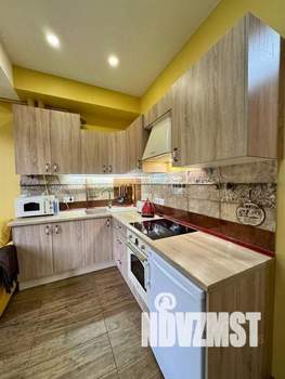 2-к квартира, посуточно, 38м2, 1/1 этаж