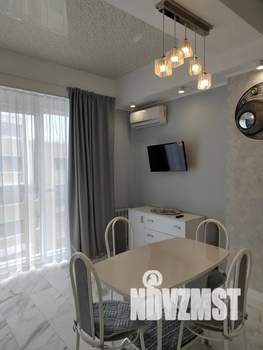 Студия квартира, посуточно, 35м2, 13/13 этаж