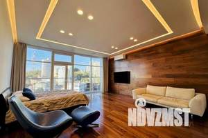 1-к квартира, посуточно, 59м2, 12/19 этаж