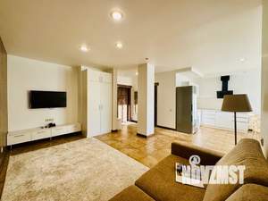 1-к квартира, посуточно, 68м2, 3/5 этаж