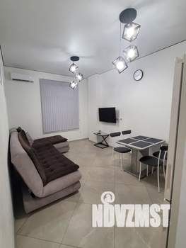 1-к квартира, посуточно, 40м2, 1/7 этаж