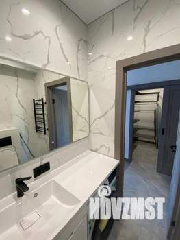 1-к квартира, посуточно, 38м2, 8/12 этаж