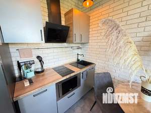 Студия квартира, посуточно, 25м2, 8/10 этаж