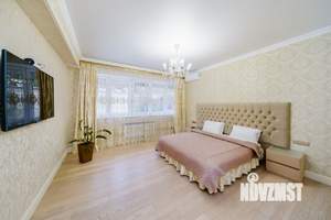6-к квартира, на длительный срок, 254м2, 1/7 этаж