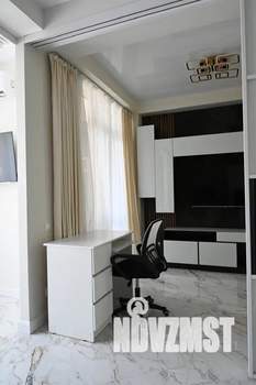 2-к квартира, посуточно, 40м2, 5/6 этаж