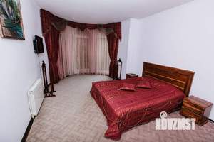 2-к квартира, посуточно, 75м2, 1/1 этаж