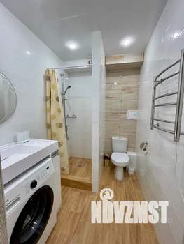 Студия квартира, посуточно, 35м2, 7/8 этаж