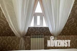 1-к квартира, посуточно, 37м2, 3/3 этаж
