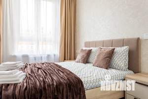 1-к квартира, посуточно, 37м2, 8/12 этаж