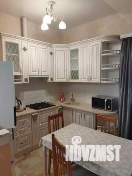 2-к квартира, посуточно, 57м2, 3/3 этаж