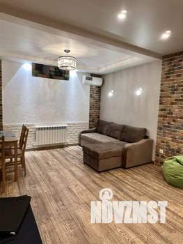 1-к квартира, посуточно, 35м2, 1/1 этаж