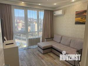 2-к квартира, посуточно, 37м2, 23/25 этаж