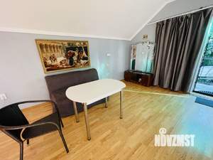 Студия квартира, посуточно, 40м2, 2/2 этаж