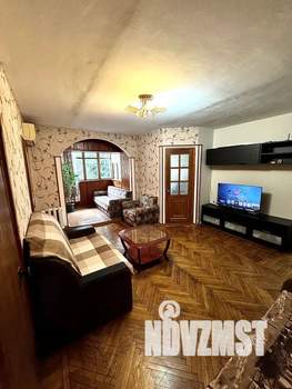 2-к квартира, посуточно, 44м2, 5/5 этаж
