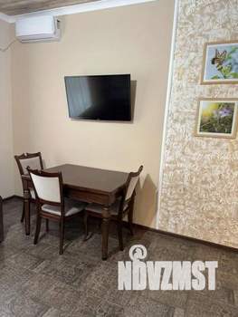 2-к квартира, посуточно, 50м2, 1/1 этаж