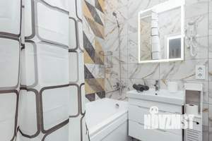 Студия квартира, посуточно, 32м2, 14/24 этаж