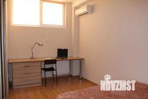 1-к квартира, посуточно, 57м2, 1/1 этаж