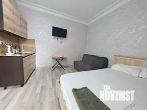 Студия квартира, посуточно, 23м2, 1/3 этаж
