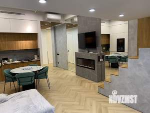 2-к квартира, на длительный срок, 100м2, 1/3 этаж