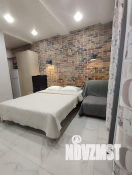 Студия квартира, посуточно, 22м2, 1/4 этаж